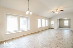 Rosharon house for rent - 723 Norwalk Drive Rosharon, TX 77583