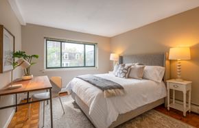 Cambridge apartment for rent - Bedroom Crimson Court