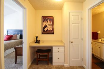 Built-in computer desks