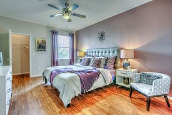 Bedroom with ceiling fan