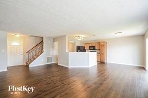 Indianapolis house for rent - 11420 Loudon Lane Indianapolis, IN 46235