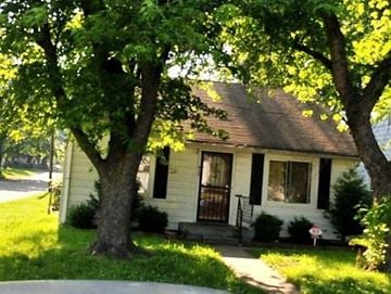 Louisville house for rent - 317 N. 40th St.