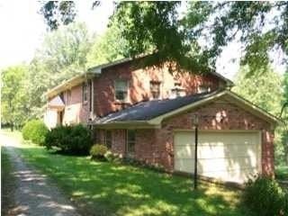 Louisville house for rent - 5800 S. Watterson Trail