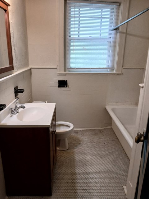 Floor plan for 2 beds, 1 bath