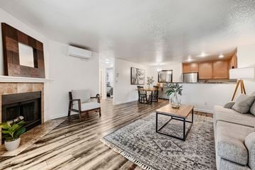 Lake Oswego apartment for rent - Westlake Meadows Apartments