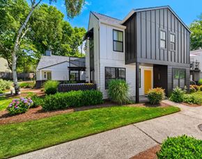 Lake Oswego apartment for rent - Westlake Meadows Apartments