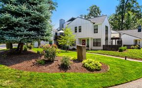 Lake Oswego apartment for rent - Westlake Meadows Apartments
