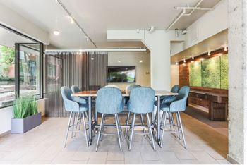 Recreation lounge