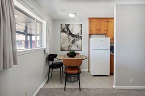 Tulsa apartment for rent - DeVille Apartments