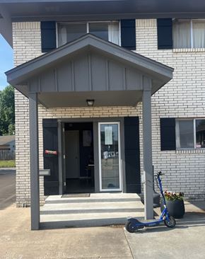 Tulsa apartment for rent - DeVille Apartments