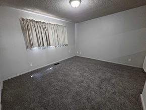 Tulsa apartment for rent - Hollywood Apartments