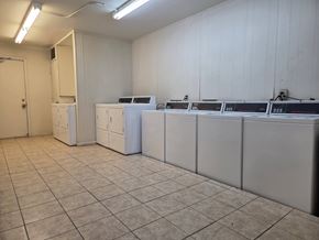 Tulsa apartment for rent - Hollywood Apartments