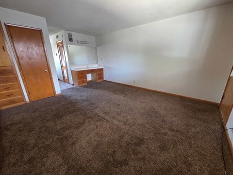 Floor plan for studio, 1 bath, 450 sqft