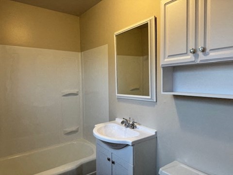 Floor plan for 1 bed, 1 bath, 525 sqft