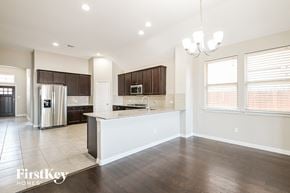 Garland house for rent - 2013 Lake Front Trail Garland, TX 75043