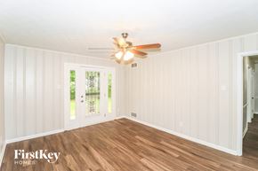 Memphis house for rent - 1781 Dorrie Lane Memphis, TN 38117