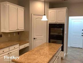 Benbrook house for rent - 5228 Estrella Lane Benbrook, TX 76126