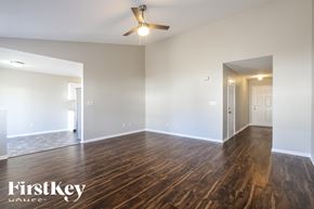Avon house for rent - 9762 Trail Drive Avon, IN 46123