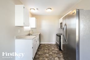 Avon house for rent - 9762 Trail Drive Avon, IN 46123
