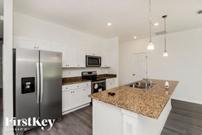 Palm Bay house for rent - 1021 Locust Avenue Palm Bay, FL 32907