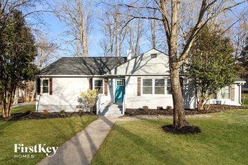 Greensboro house for rent - 218 friendway Road Greensboro, NC 27409