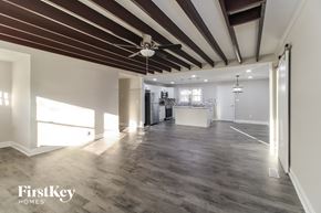 Greensboro house for rent - 218 friendway Road Greensboro, NC 27409