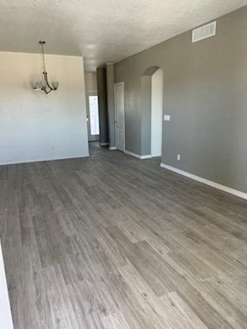 Floor plan for 2 beds, 2 baths, 1035 sqft