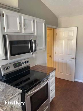 Noblesville house for rent - 20828 Summitt Road Noblesville, IN 46062