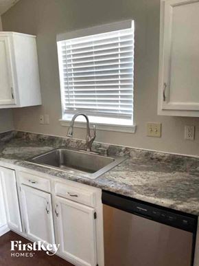 Noblesville house for rent - 20828 Summitt Road Noblesville, IN 46062