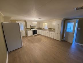 Lafayette house for rent - 415.5 Brook Ave.
