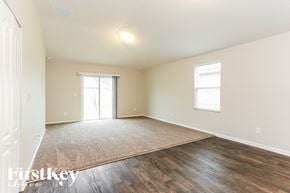 Jacksonville house for rent - 9023 KIPPER DRIVE JACKSONVILLE, FL 32211