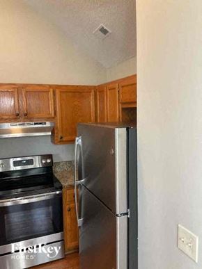 Charlotte house for rent - 6202 Suntrace Way Charlotte, NC 28269
