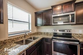 Dundee house for rent - 1544 SWAN LAKE CIRCLE DUNDEE, FL 33838