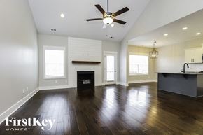 Clarksville house for rent - 3496 Oak Creek Dr Clarksville, TN 37040