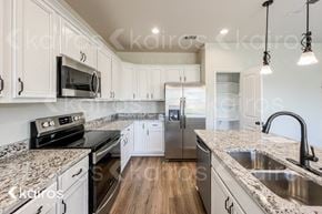 Silverhill house for rent - 21150 Chardonnay Dr