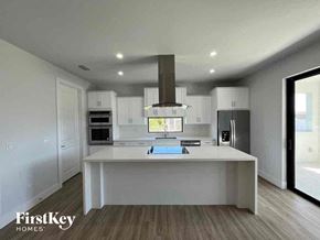 Cape Coral house for rent - 1131 NE 2nd Place CAPE CORAL, FL 33909