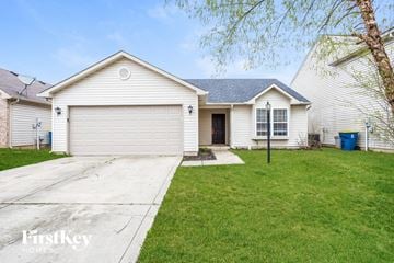 Indianapolis house for rent - 6075 Bannister Court Indianapolis, IN 46236