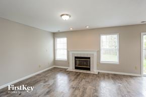 Indianapolis house for rent - 6075 Bannister Court Indianapolis, IN 46236