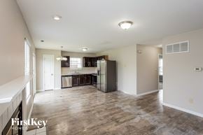 Indianapolis house for rent - 6075 Bannister Court Indianapolis, IN 46236