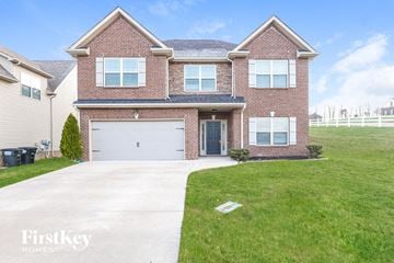 Clarksville house for rent - 1499 Amberley Drive Clarksville, TN 37043