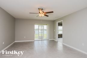 Ruskin house for rent - 986 7th Avenue Ruskin, FL 33570