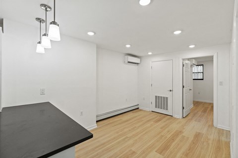 Floor plan for 1 bed, 1 bath, 800 sqft
