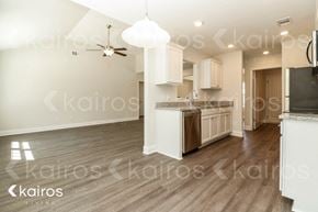 Springfield house for rent - 225 Western Red Cedar Dr