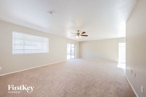 Glendale house for rent - 5240 W Hatcher Road Glendale, AZ 85302