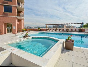 Outdoor jacuzzi