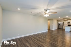 Clarksville house for rent - 631 Alvin Road Clarksville, TN 37042