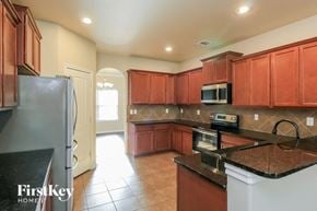 Yukon house for rent - 9708 Allie Hope Lane Yukon, OK 73099