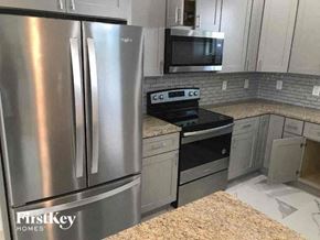 Lehigh Acres house for rent - 2514 13th Street SW LEHIGH ACRES, FL 33976