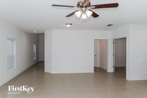Kissimmee house for rent - 4999 ROYAL POINT AVENUE KISSIMMEE, FL 34746