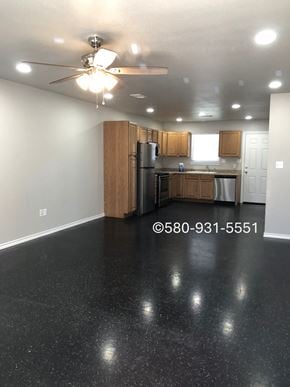 Durant house for rent - 905 N 4th Ave